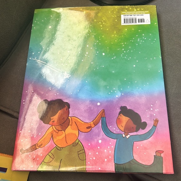 Mae Among the Stars by Rosa Ahmed - Picture 2 of 4